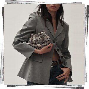 NWT: Gray Sculpted Hourglass Blazer (XS) by Avec Les Filles